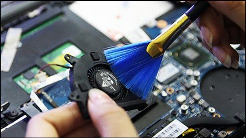 Vệ sinh quạt tản nhiệt laptop